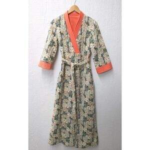 Vintage Gilligan O'Malley Robe Quilted Pockets Retro Granny Hippie Small